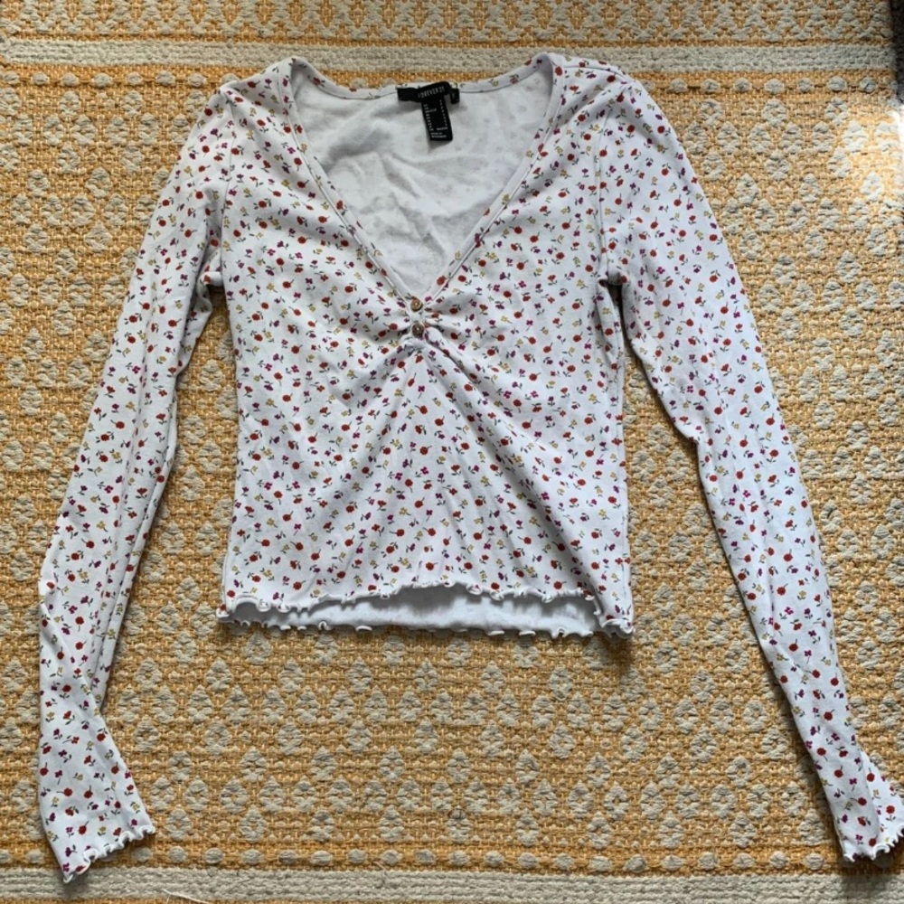 Tight floral love sleeve